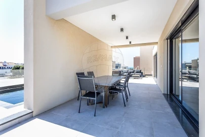 Moradia T3 para Venda em Encarnação