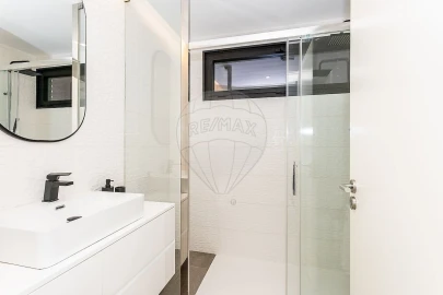 Moradia T3 para Venda em Encarnação