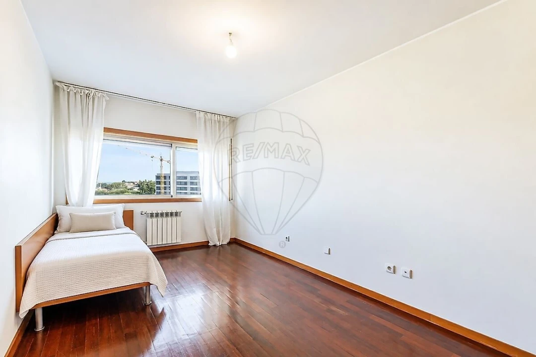 Apartamento T3 para Venda em Pedrouços Foto 19