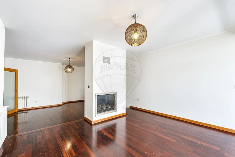 Apartamento T3 para Venda em Pedrouços Foto 9
