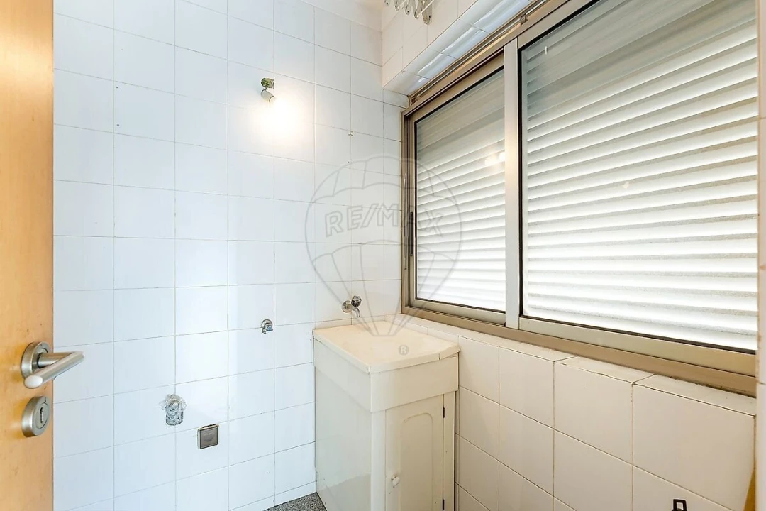 Apartamento T3 para Venda em Pedrouços Foto 15