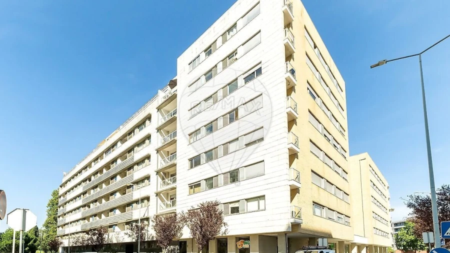 Apartamento T3 para Venda em Pedrouços