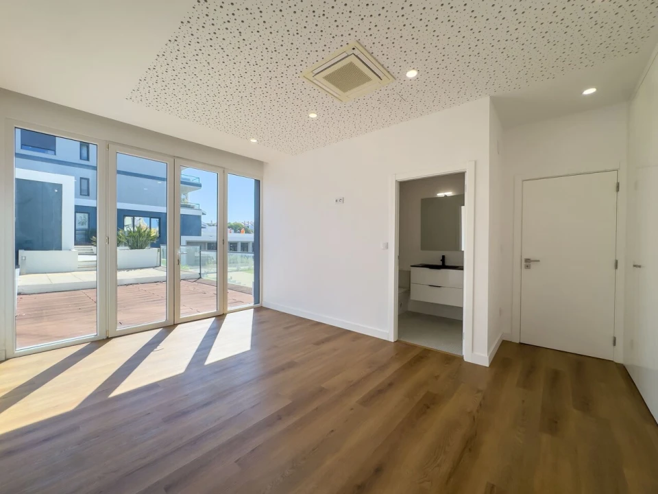 Apartamento T2 para Venda em Ericeira Foto 24