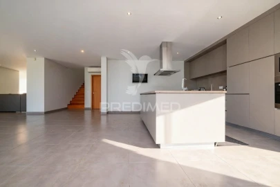 Moradia T5 para Venda em Tabuaças