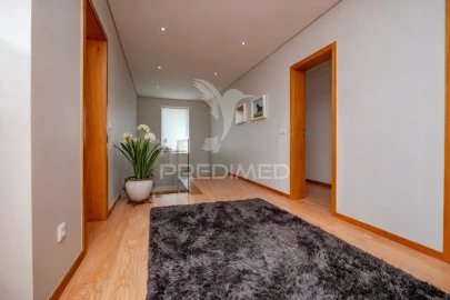 Moradia T5 para Venda em Tabuaças