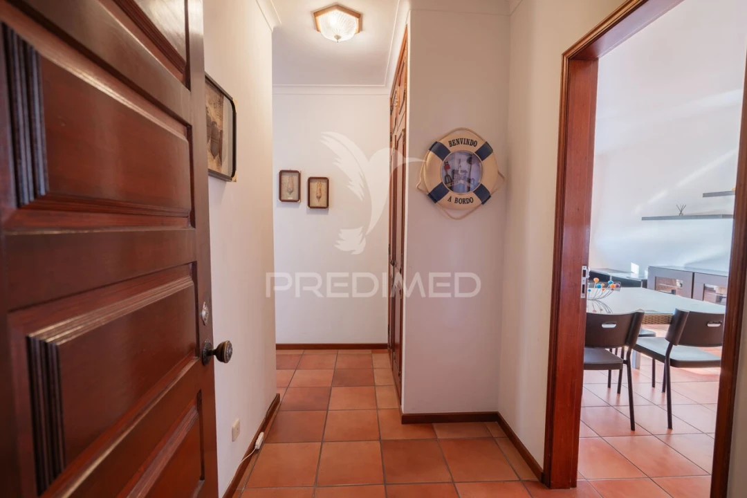 Apartamento T2 para Venda em Nazare Foto 7