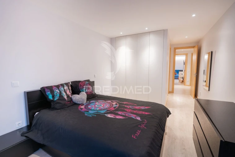 Apartamento T3 para Venda em Marinha Grande Foto 25
