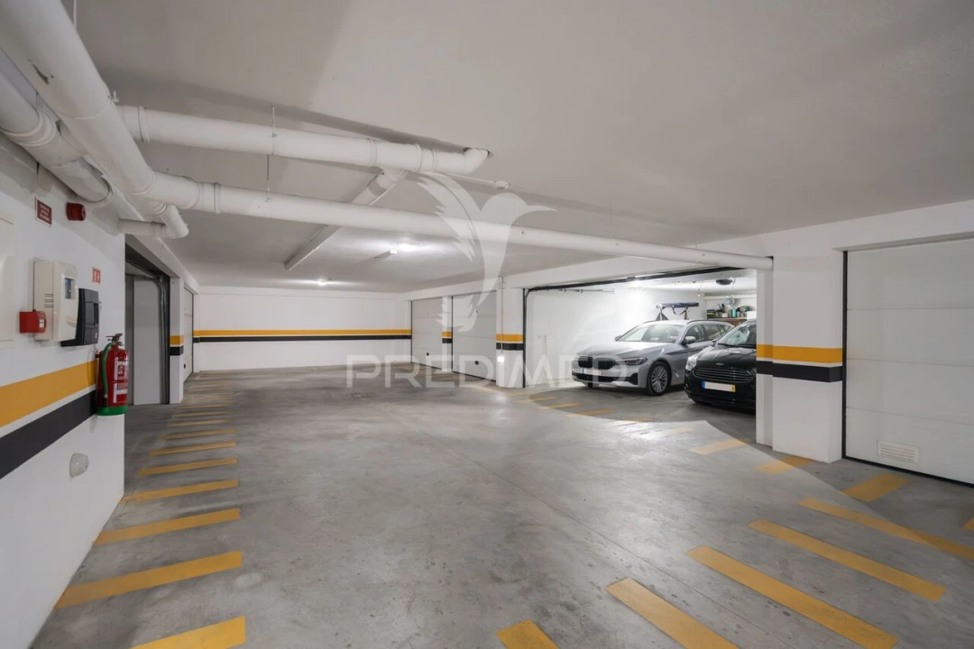 Apartamento T3 para Venda em Marinha Grande Foto 30
