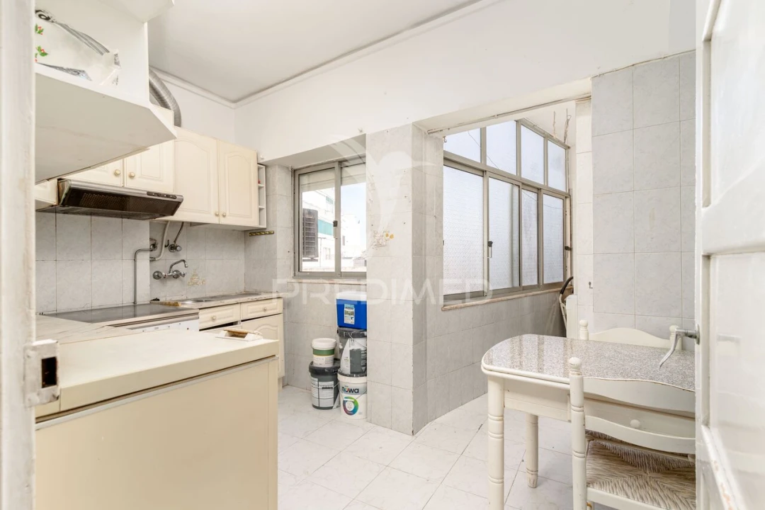 Apartamento T3 para Venda em Almada, Cova da Piedade, Pragal e Cacilhas Foto 11