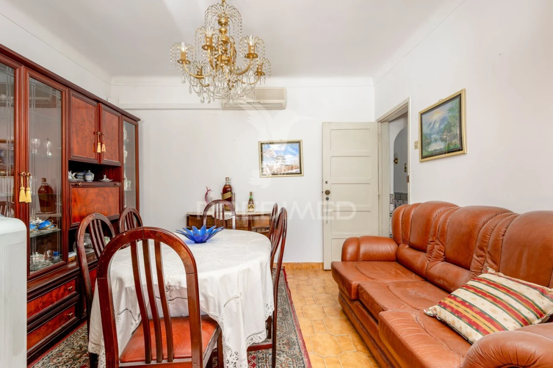 Apartamento T3 para Venda em Almada, Cova da Piedade, Pragal e Cacilhas Foto 4