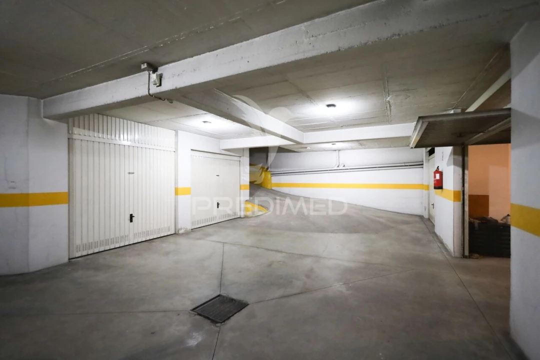 Apartamento T3 para Venda em Nossa Sra de Fatima Foto 28