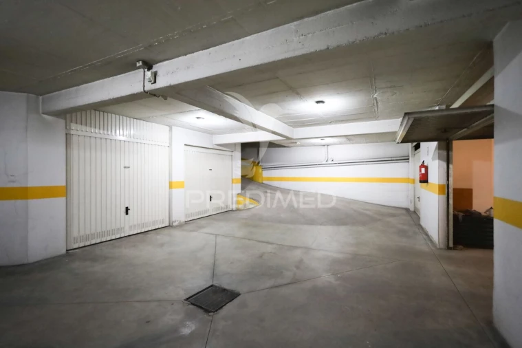 Apartamento T3 para Venda em Nossa Sra de Fatima Foto 28