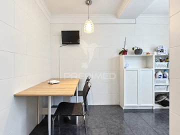 Apartamento T1 para Venda em Caniço