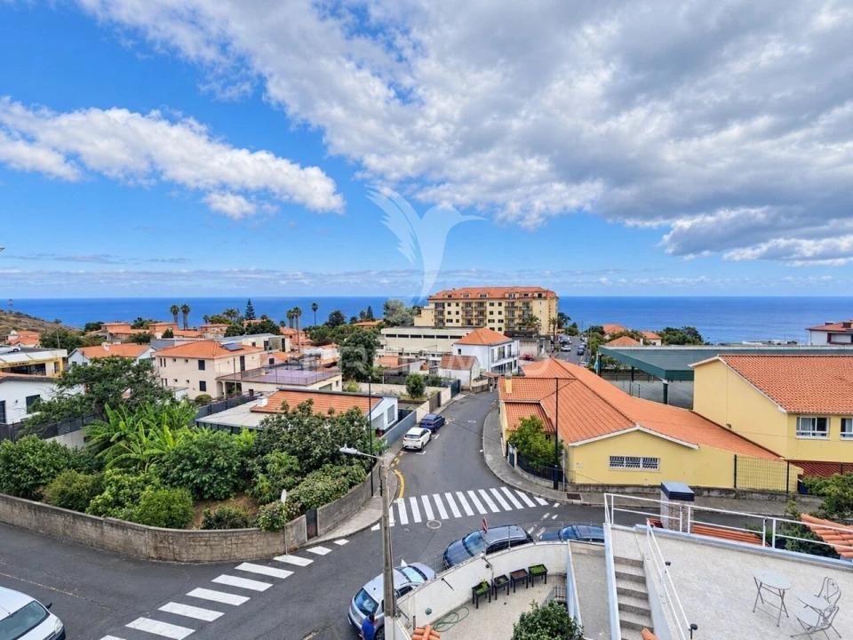 Apartamento T1 para Venda em Caniço Foto 25