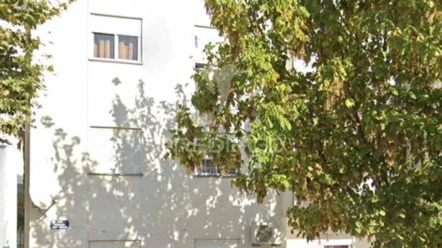 Apartamento T4 para Venda em Sé e São Lourenço
