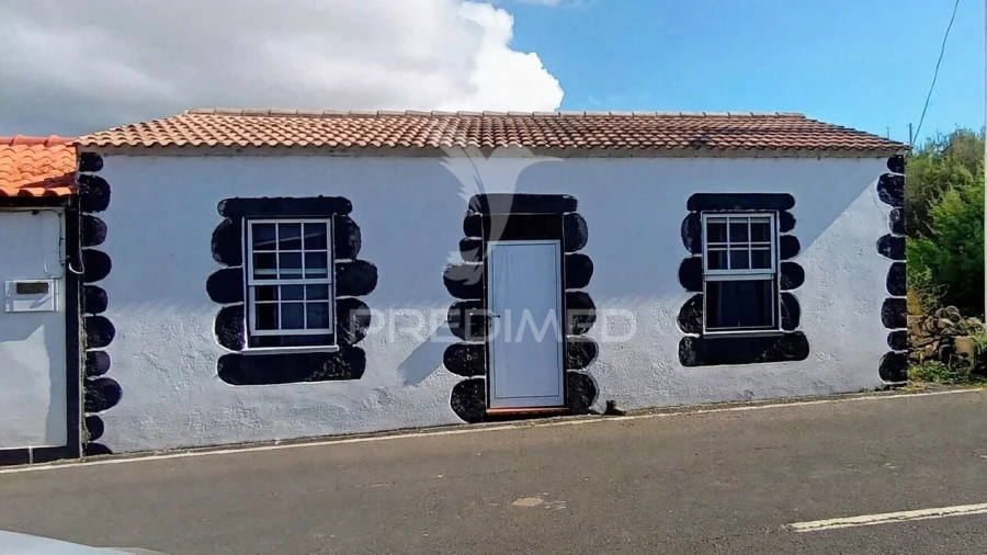 Moradia T2 para Venda em Guadalupe