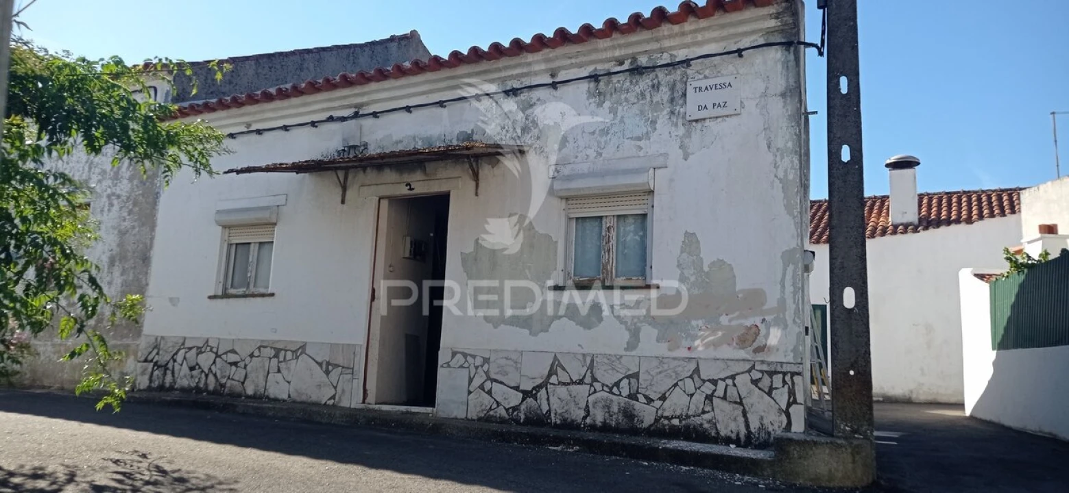 Moradia T2 para Venda em Ponte de Sor, Tramaga e Vale de Açor Foto 1