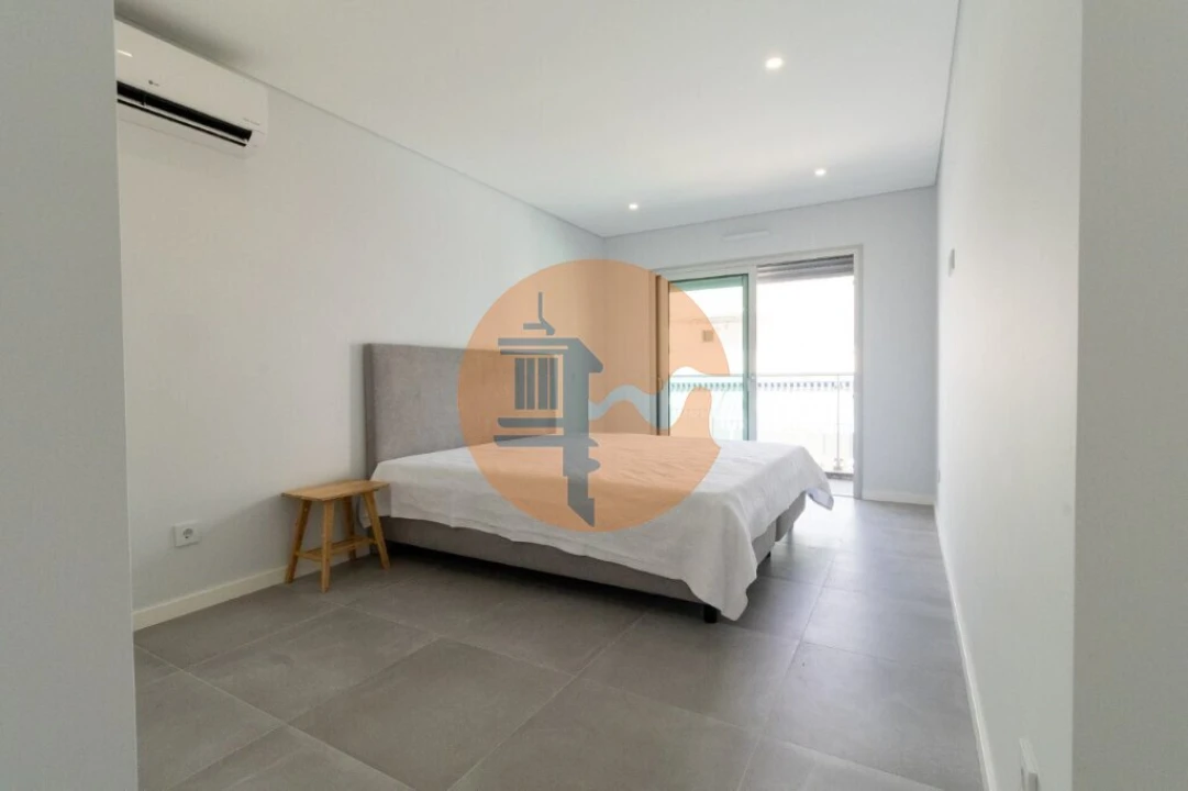 Apartamento T2 para Venda em Monte Gordo Foto 9