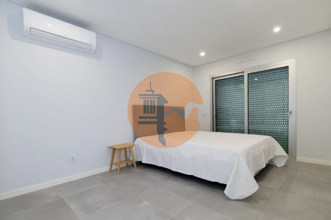 Apartamento T2 para Venda em Monte Gordo Foto 8