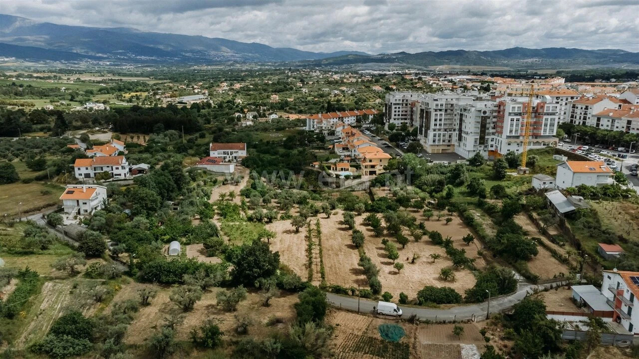Terreno para Venda em Fundão, Valverde, Donas, A. Joanes, A. Nova Cabo Foto 3