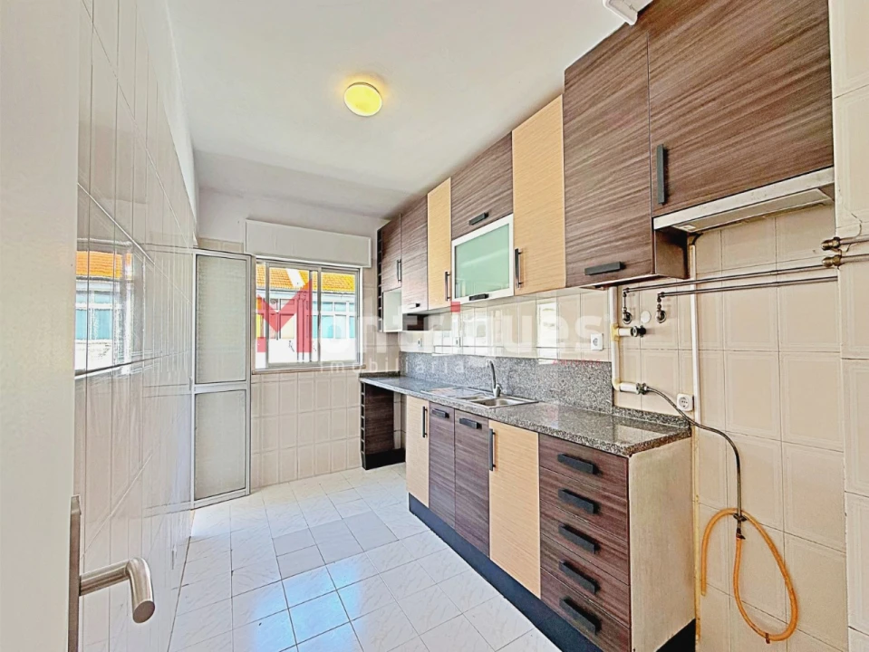 Apartamento T3 para Venda em Montijo e Afonsoeiro Foto 3