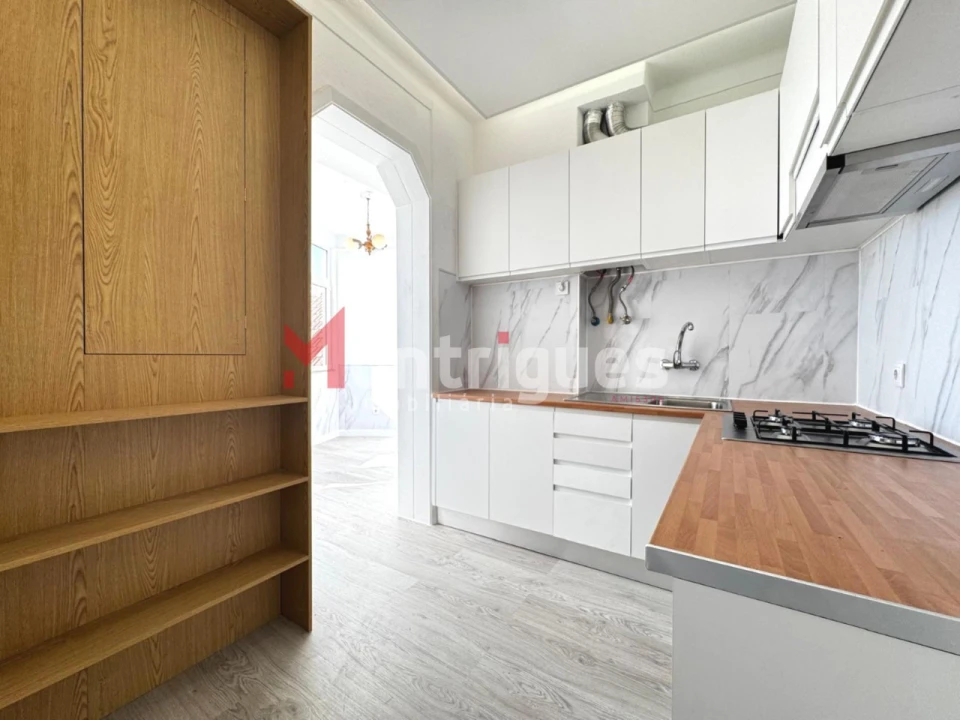 Apartamento T2 para Venda em São Vicente Foto 4