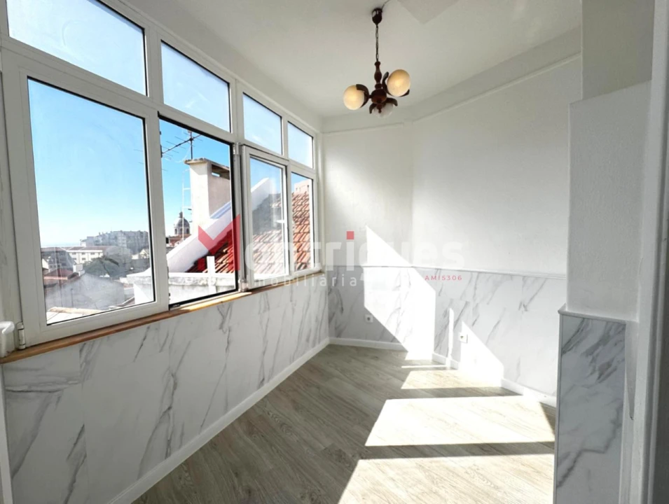 Apartamento T2 para Venda em São Vicente Foto 7
