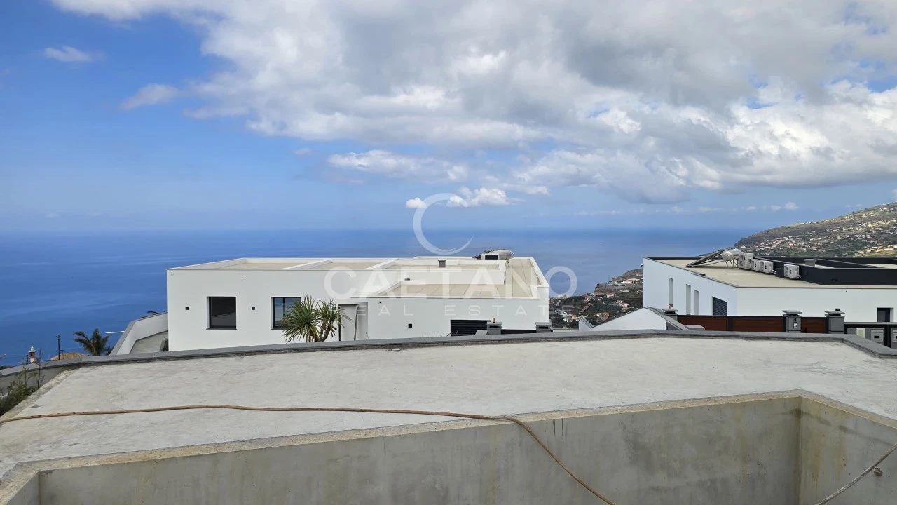 Moradia T4 para Venda em Arco da Calheta Foto 48