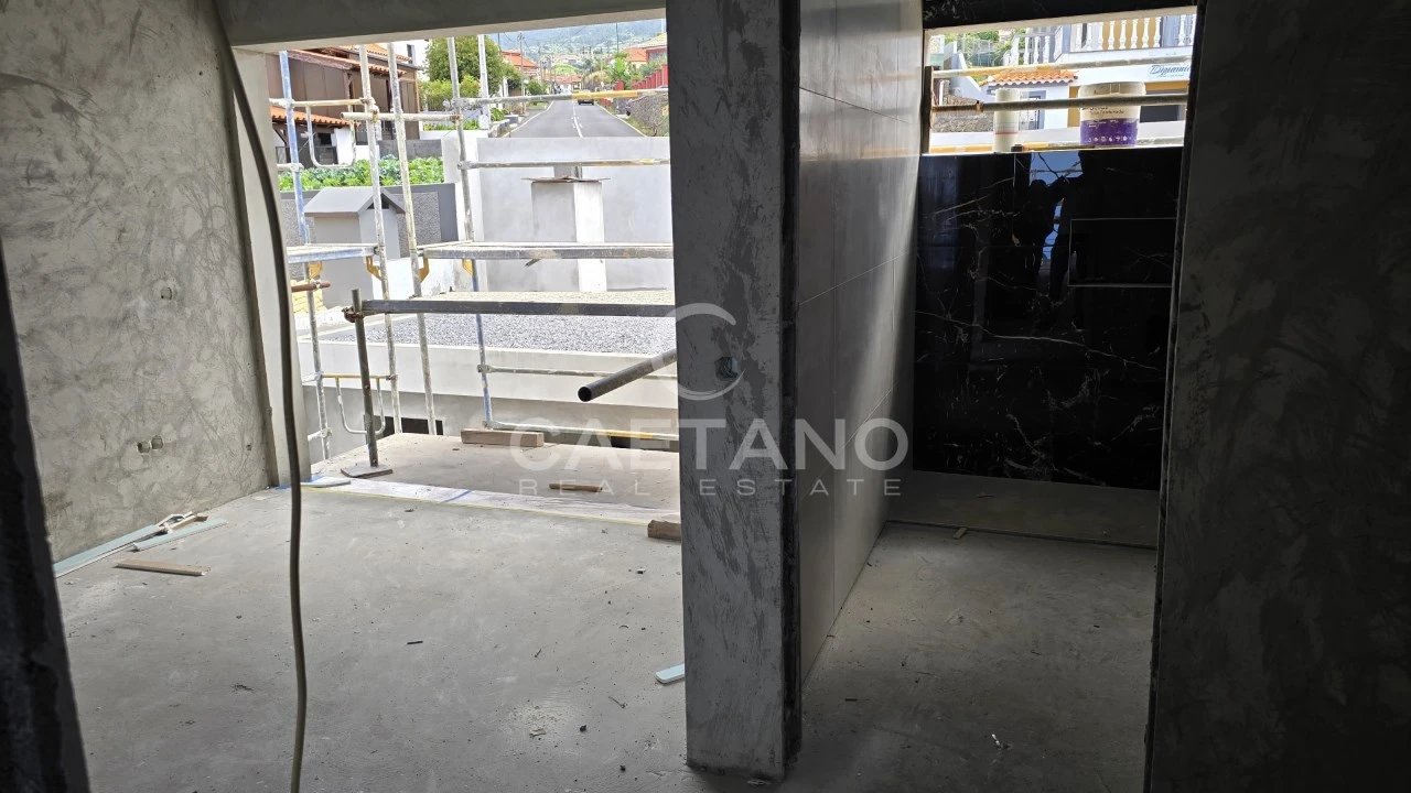 Moradia T4 para Venda em Arco da Calheta Foto 70