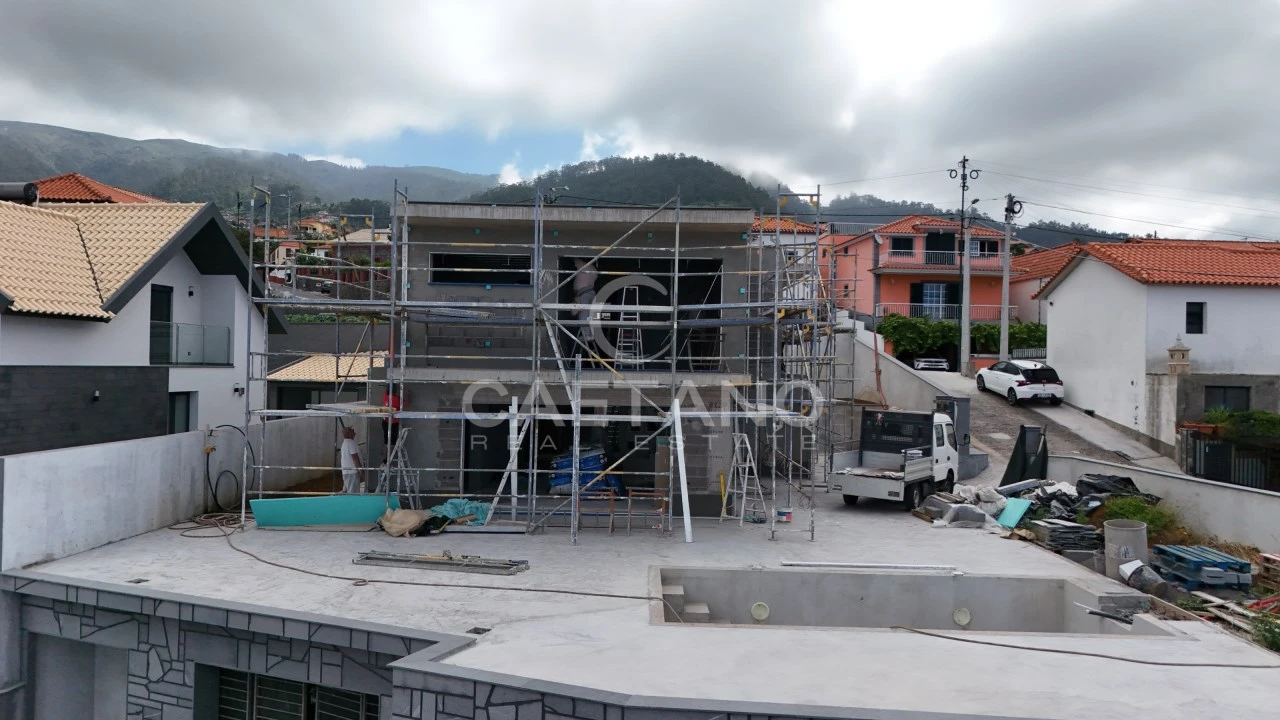 Moradia T4 para Venda em Arco da Calheta Foto 89