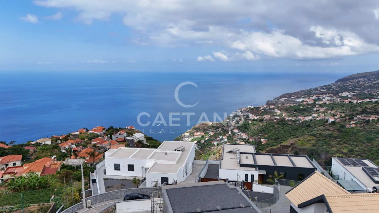 Moradia T4 para Venda em Arco da Calheta Foto 103