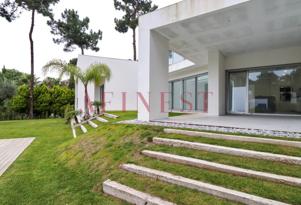 Moradia T6 para Venda em Charneca de Caparica e Sobreda Foto 2
