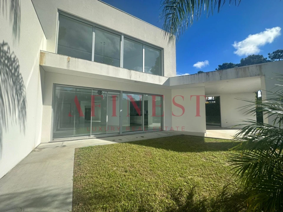Moradia T6 para Venda em Charneca de Caparica e Sobreda Foto 4