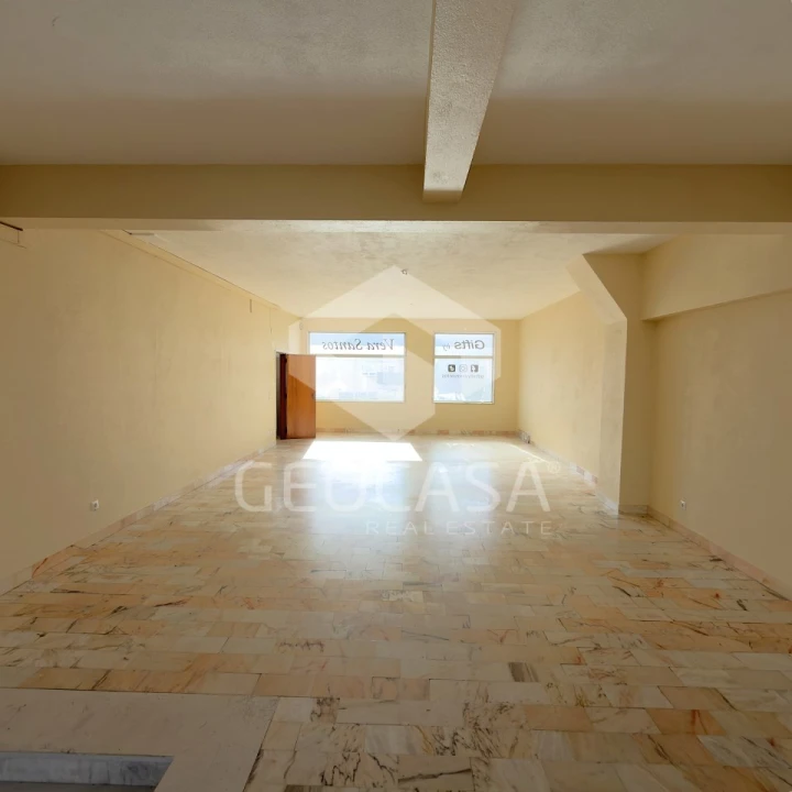 Loja para Arrendamento em Algueirão-Mem Martins Foto 2