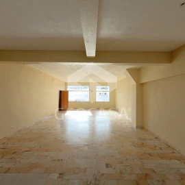 Loja para Arrendamento em Algueirão-Mem Martins