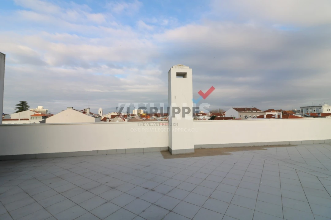 Apartamento T2 para Arrendamento em Glória e Vera Cruz Foto 22