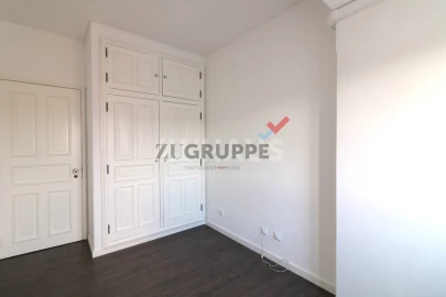 Apartamento T2 para Arrendamento em Glória e Vera Cruz