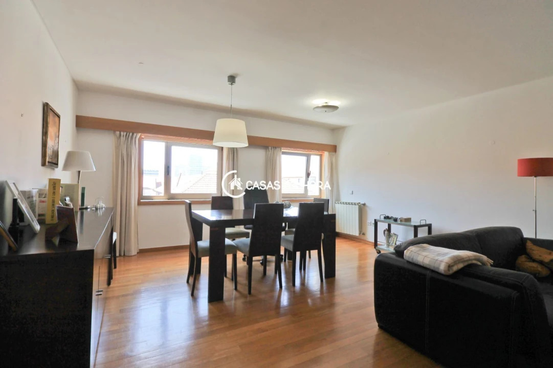 Apartamento T3 para Arrendamento em Matosinhos e Leça da Palmeira Foto 1