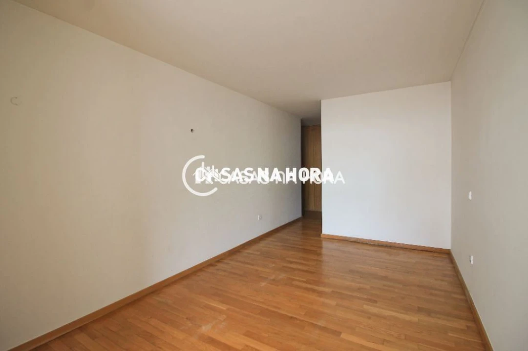 Apartamento T3 para Arrendamento em Matosinhos e Leça da Palmeira Foto 15