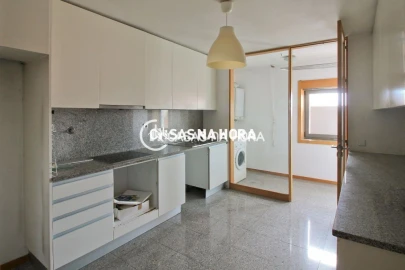 Apartamento T3 para Arrendamento em Matosinhos e Leça da Palmeira