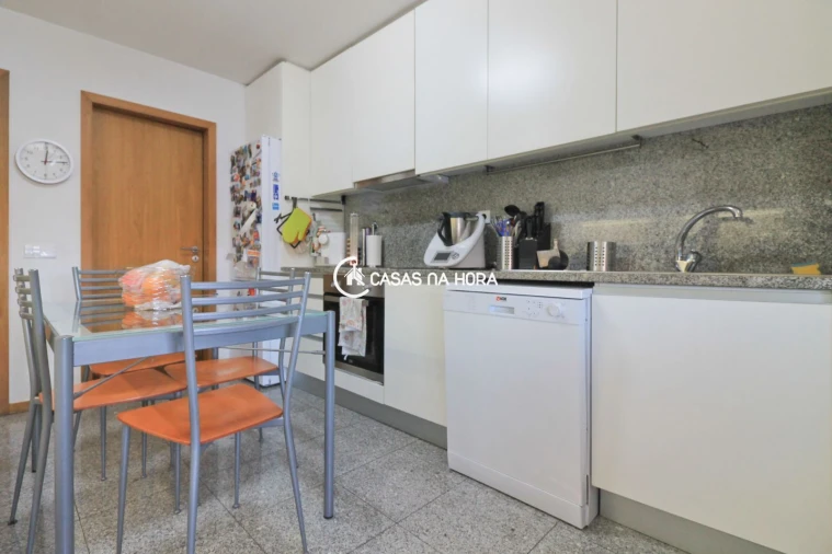 Apartamento T3 para Arrendamento em Matosinhos e Leça da Palmeira Foto 21
