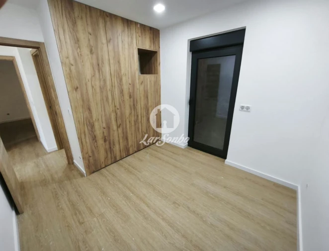 Apartamento T2 para Venda em Barroselas e Carvoeiro Foto 8