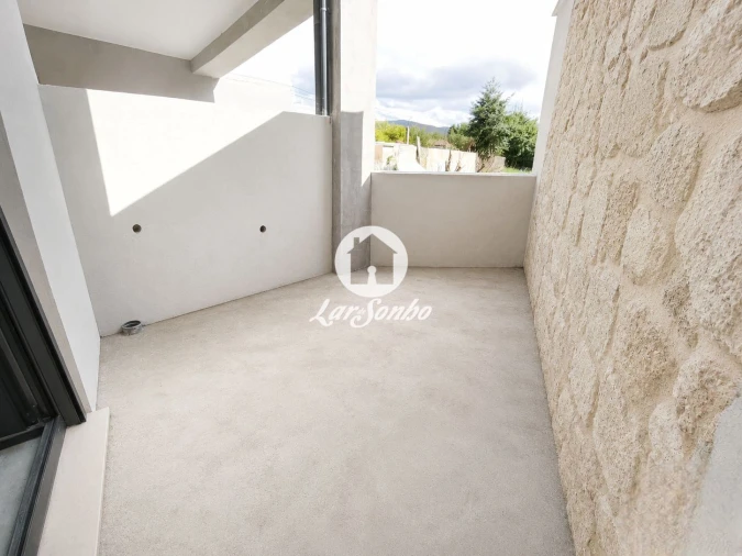 Apartamento T2 para Venda em Barroselas e Carvoeiro Foto 19