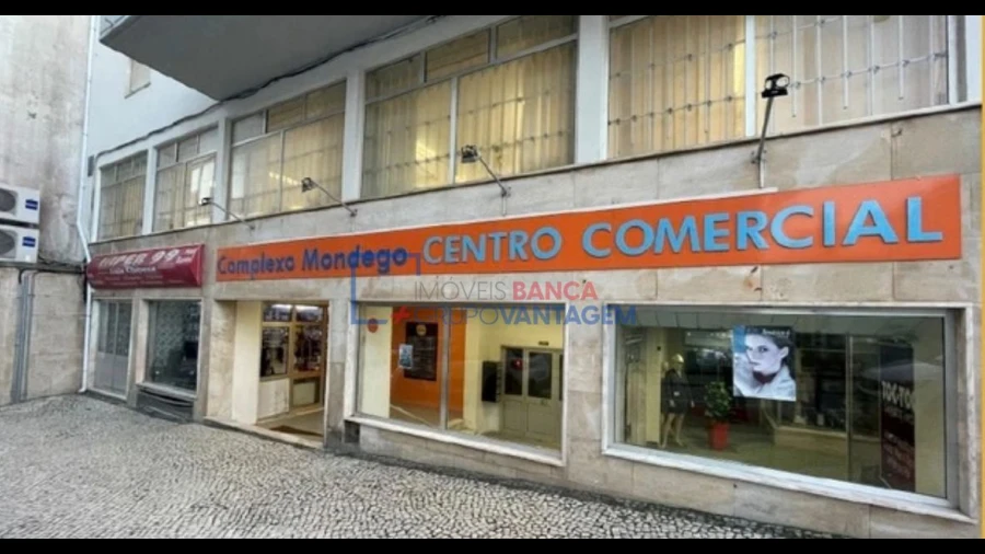 Loja para Venda em Buarcos