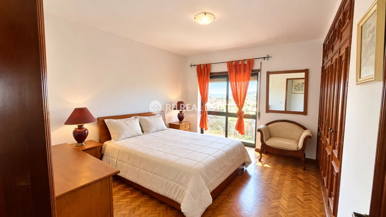 Apartamento T3 para Arrendamento em Tavarede Foto 8
