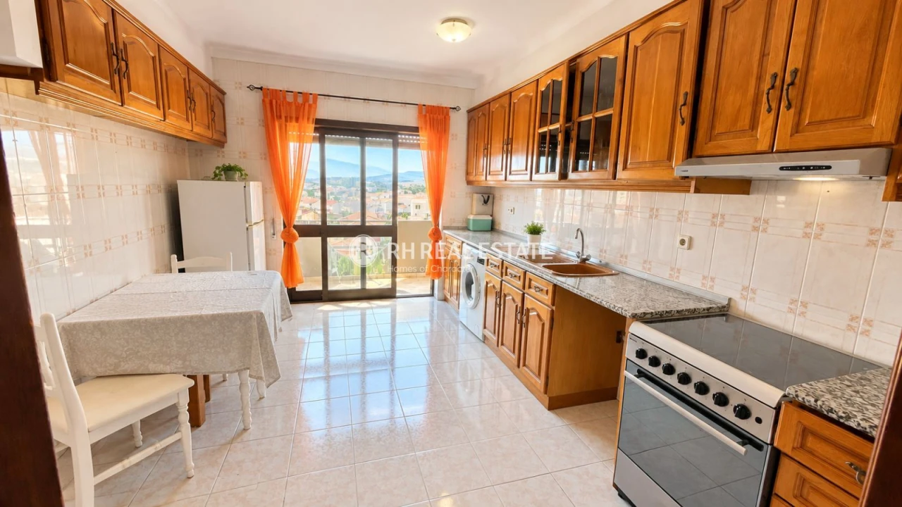 Apartamento T3 para Arrendamento em Tavarede Foto 10