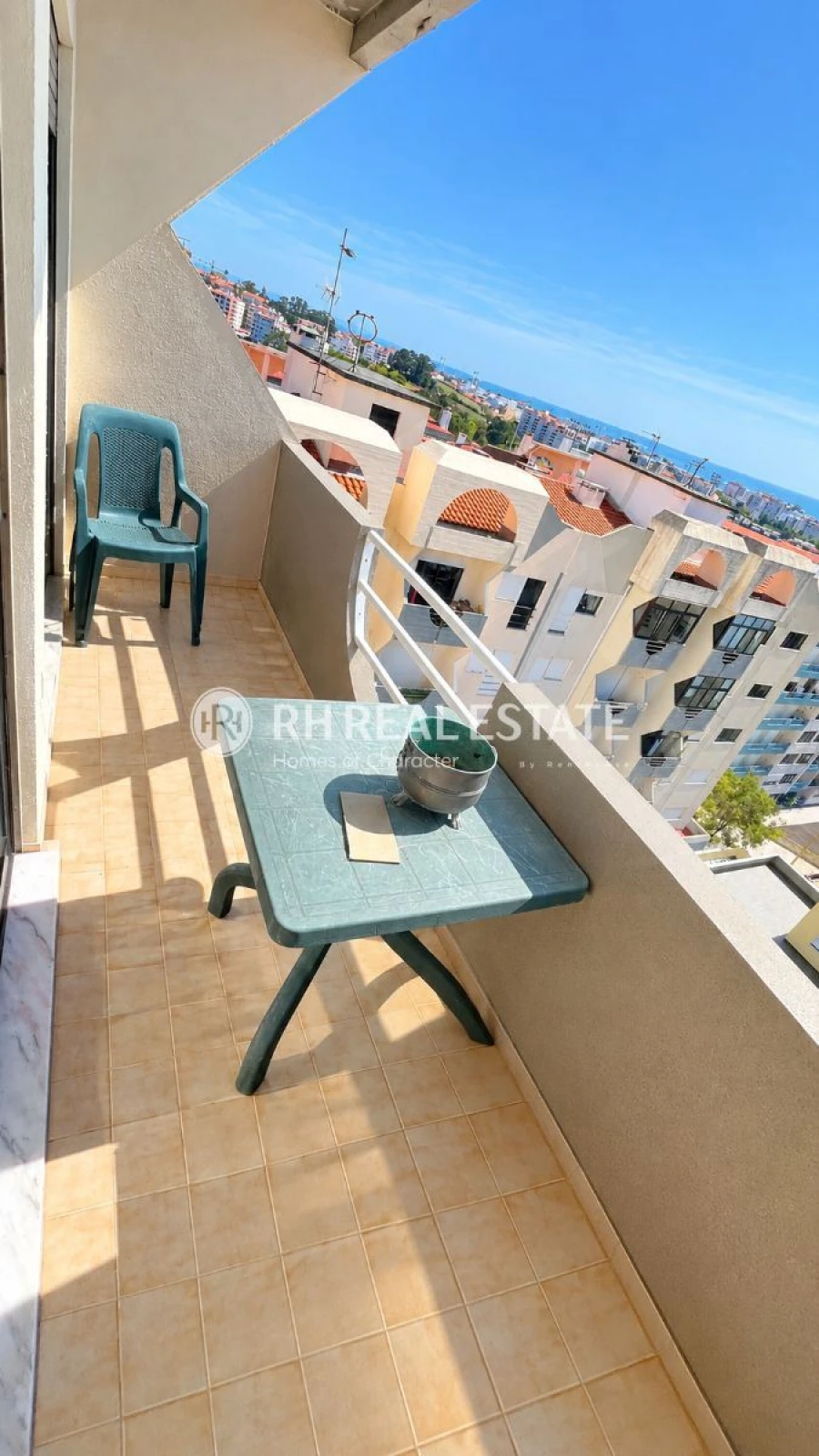 Apartamento T3 para Arrendamento em Tavarede Foto 3