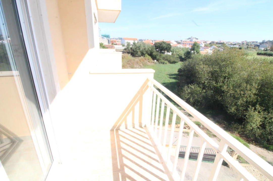 Apartamento T3 para Arrendamento em Marrazes e Barosa Foto 10