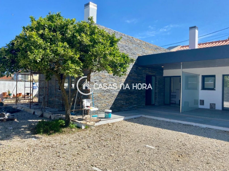 Apartamento T1 para Arrendamento em Caparica e Trafaria Foto 21