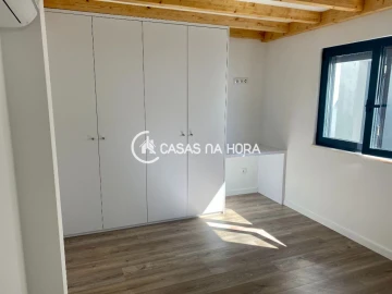 Apartamento T1 para Arrendamento em Caparica e Trafaria